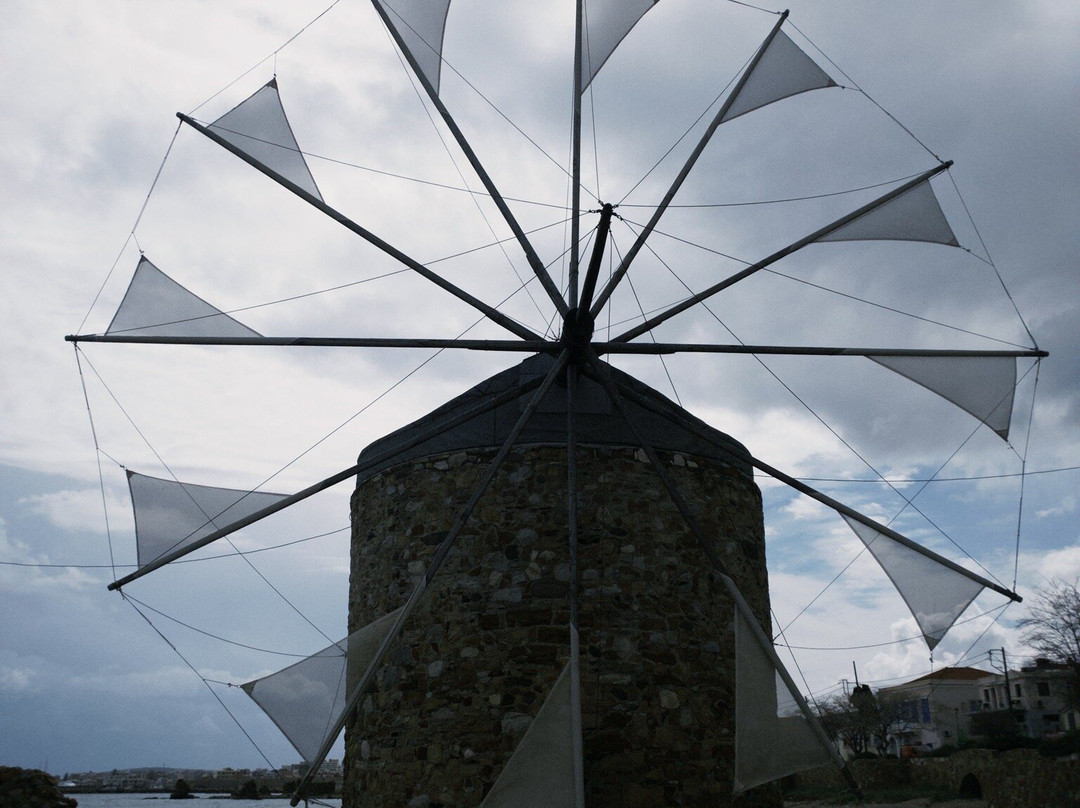 Windmills-Vrontados必去景点