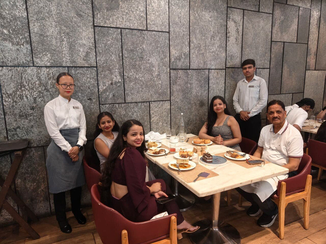 Downtown Kitchen & Bar