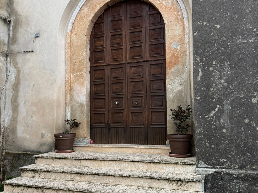 Chiesa San Nicola di Bari-Celico必去景点