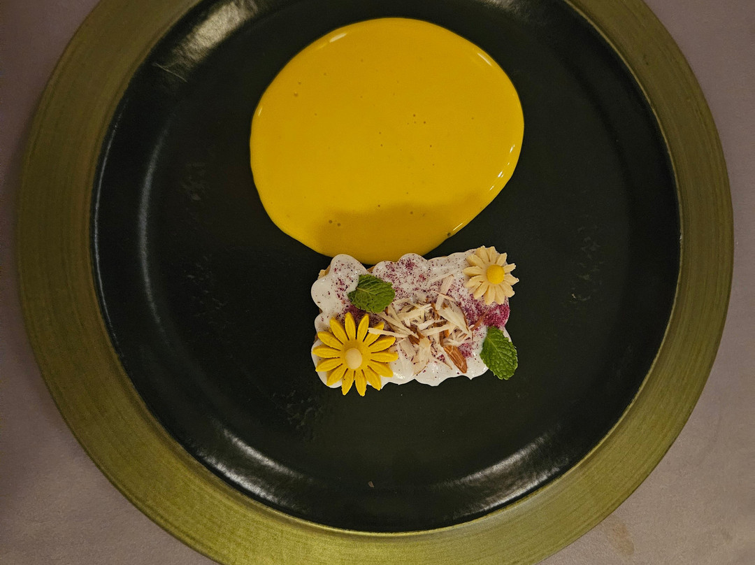 菠罗奈斯-布里吉拉玛宫殿-恒河畔主图