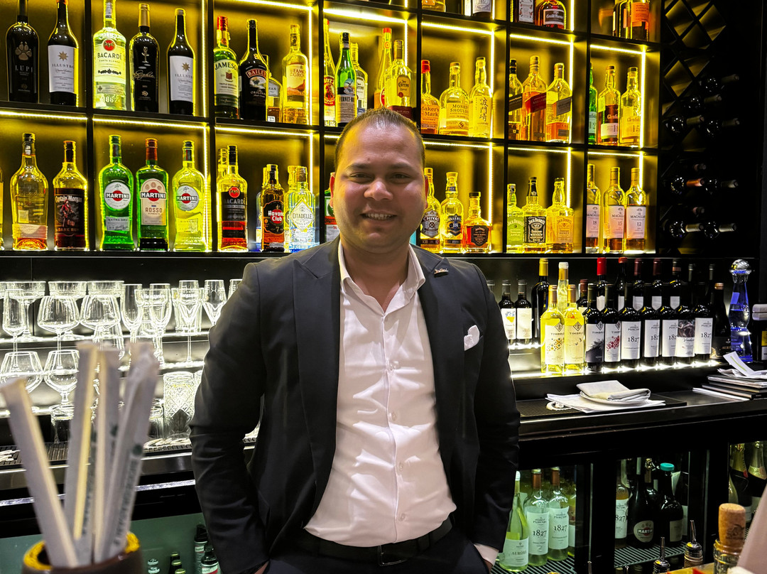 丽笙蓝标酒店-瑞格兰主图