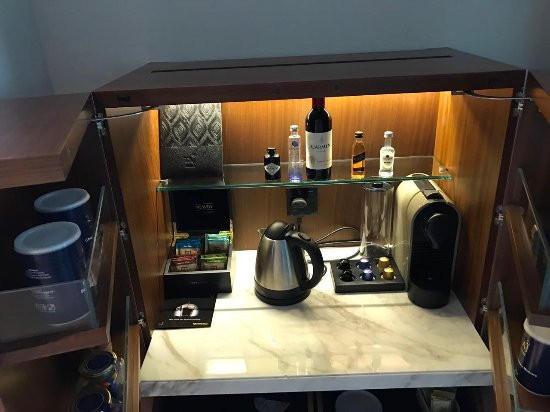 迪拜皇冠酒店主图