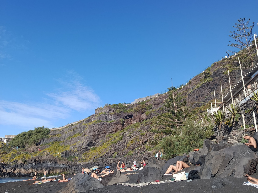 Playa El Bollullo-德拉克鲁兹索尔港必去景点