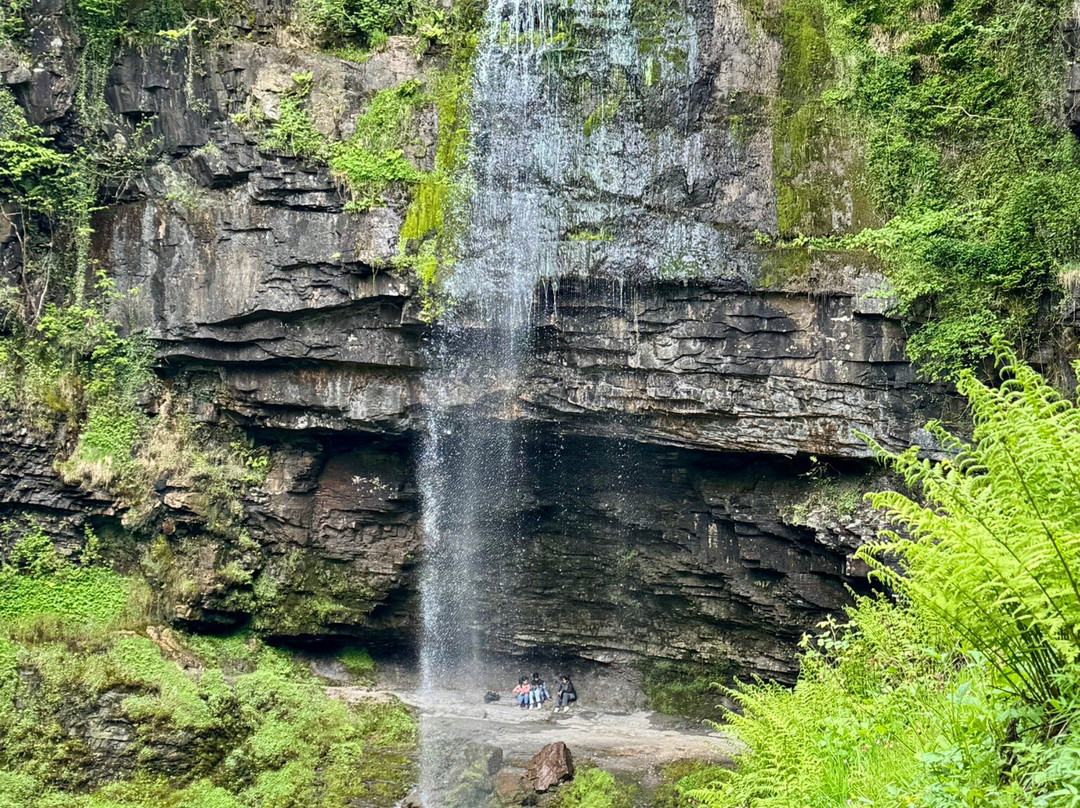 Henrhyd Falls-Coelbren必去景点