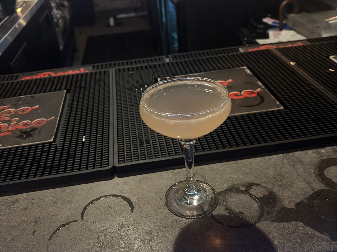休斯顿白厅酒店主图