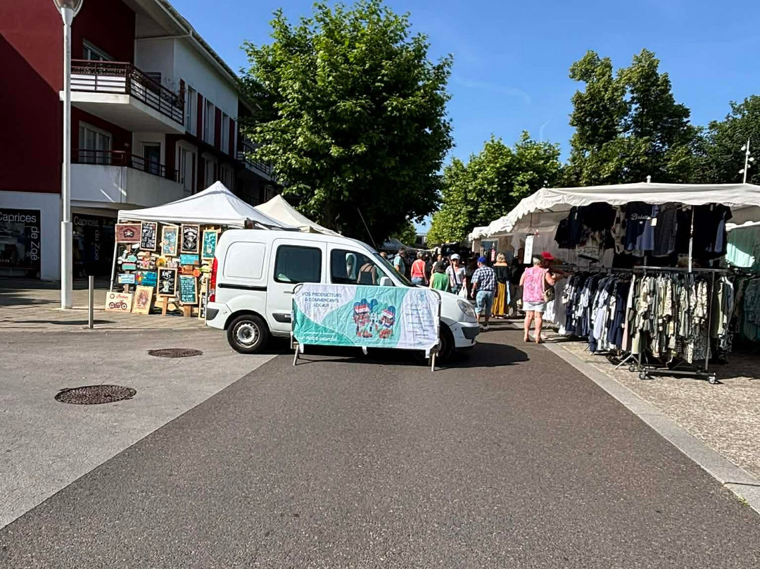 Marché de Biscarrosse-比斯卡罗斯必去景点