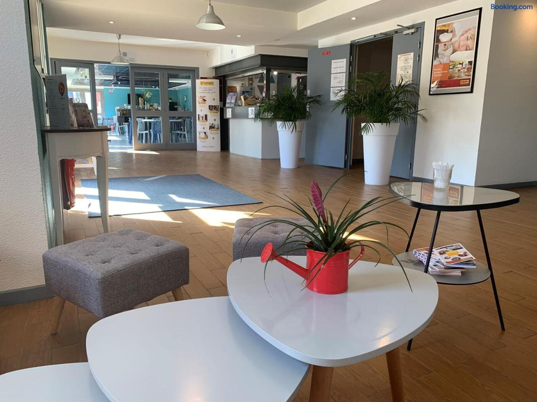 Brit Hotel Essentiel Tours Sud