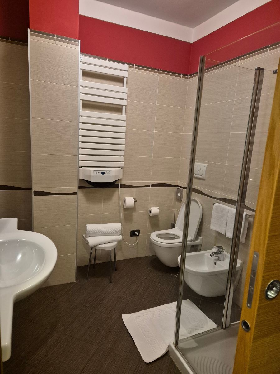 凯若斯加尔达酒店-旅行者