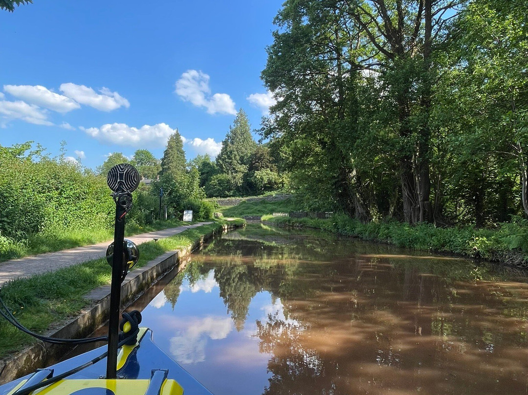 Road House Narrowboats-Gilwern必去景点