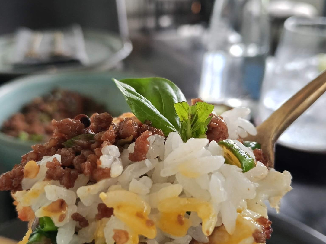 2 Bulan | Thai Restaurant