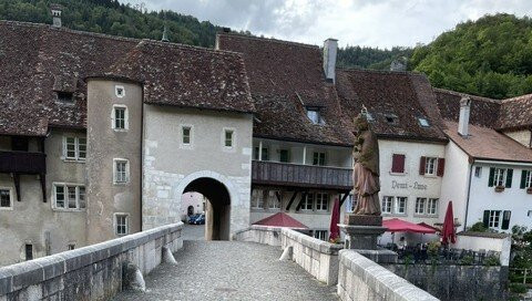 Pont St-Jean-Saint-Ursanne必去景点