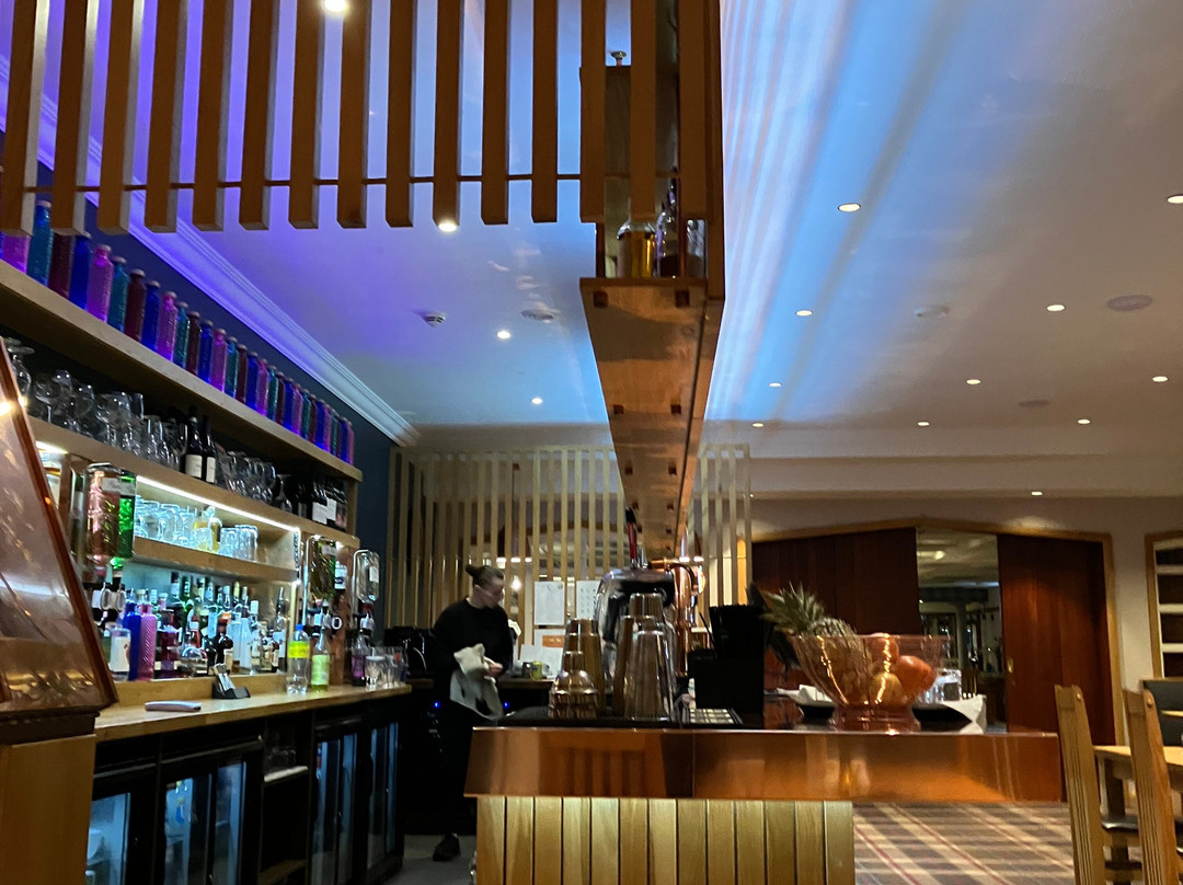 Dark Island Hotel主图