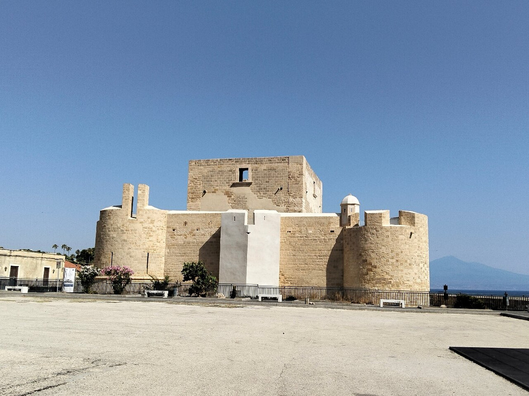 Castello di Brucoli-Brucoli必去景点
