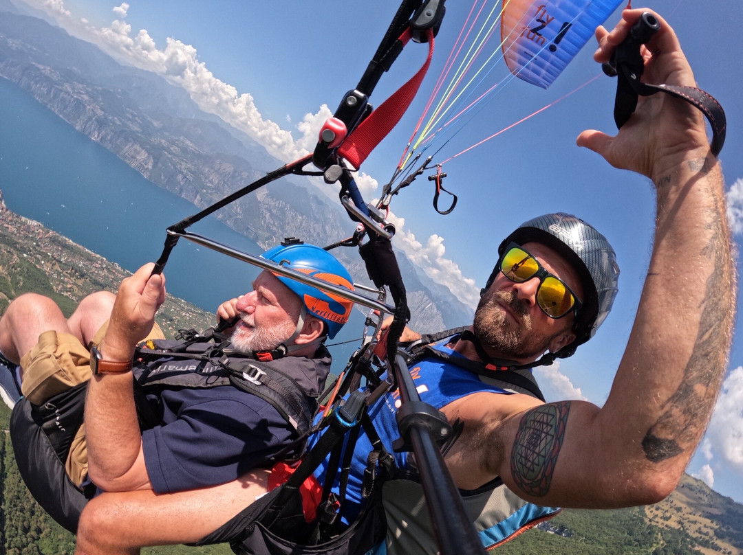 Fly2Fun Tandem Paragliding-马切尔西涅必去景点