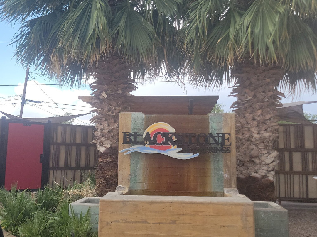 Blackstone Hotsprings Lodging & Baths主图