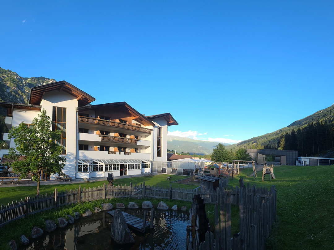 Hotel Bergkristall主图