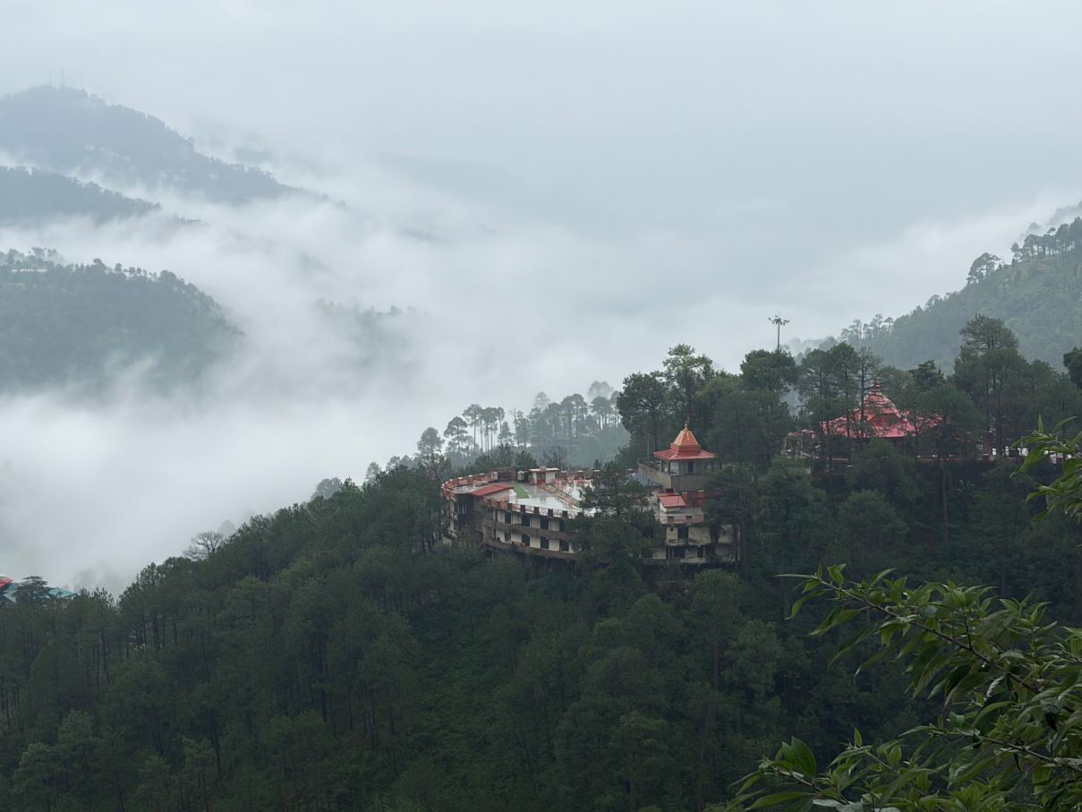 塞克卢德西姆拉塔拉景观-旅行者