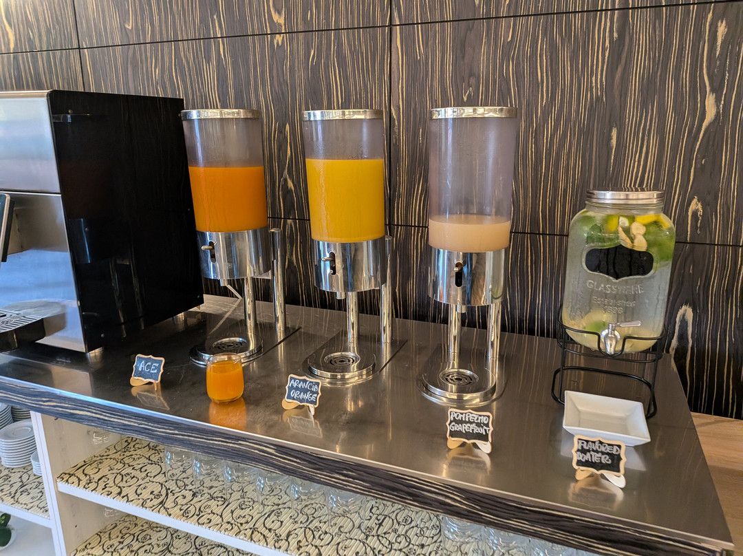 蒙特雷索大楼酒店主图