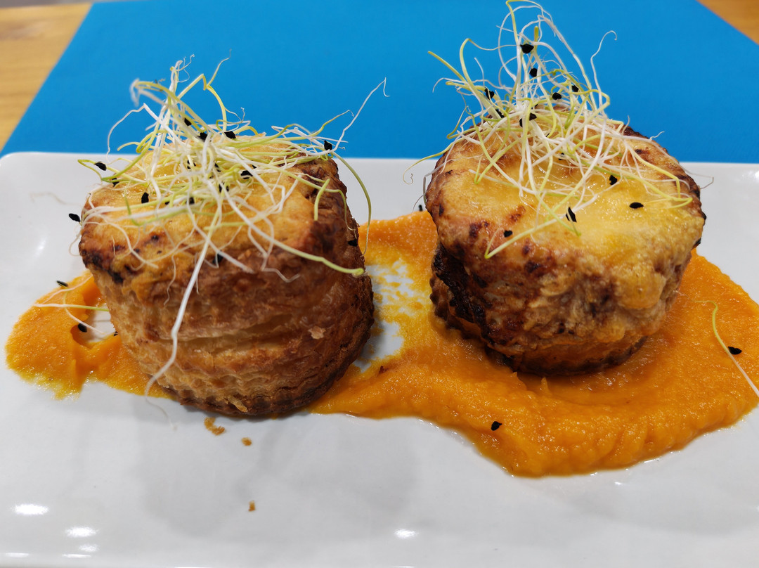 Abora Restaurante Corralejo | Comida Canaria y Mediterránea