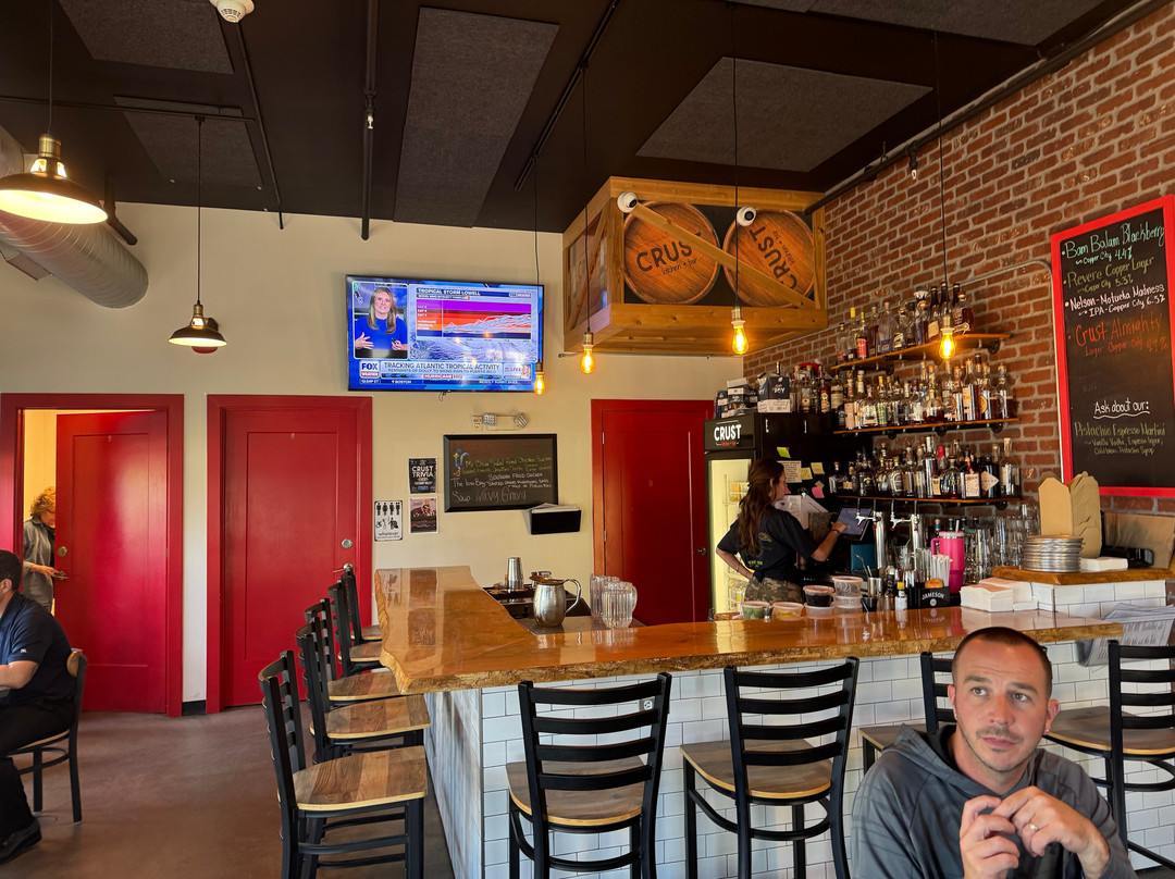 Crust Kitchen and Bar