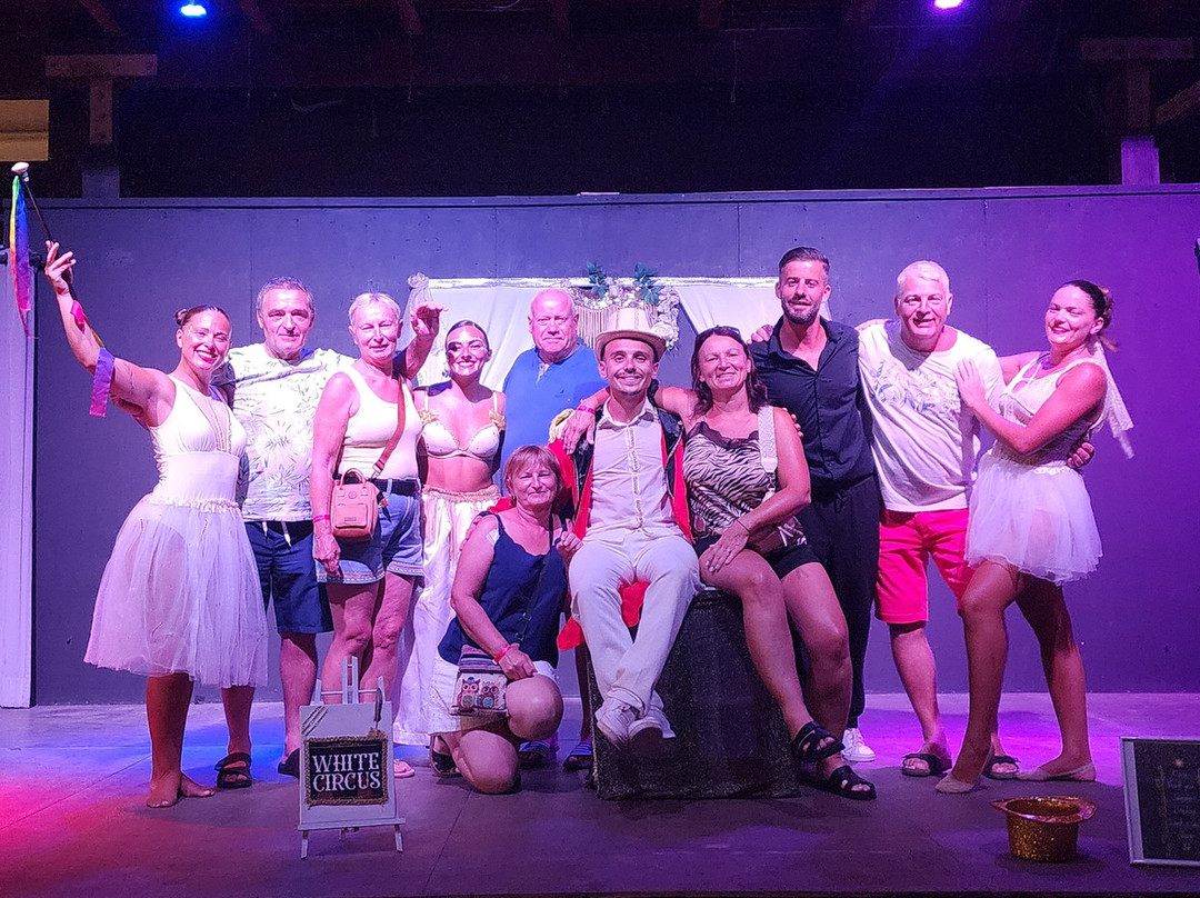 帕利亚多尔切法尔南特酒店主图