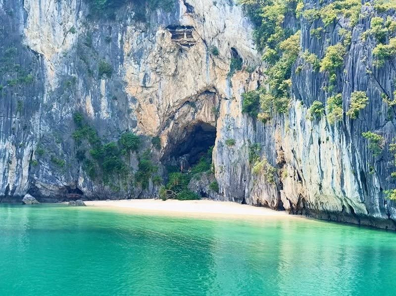 Cat Co Beach-Cat Ba Town必去景点
