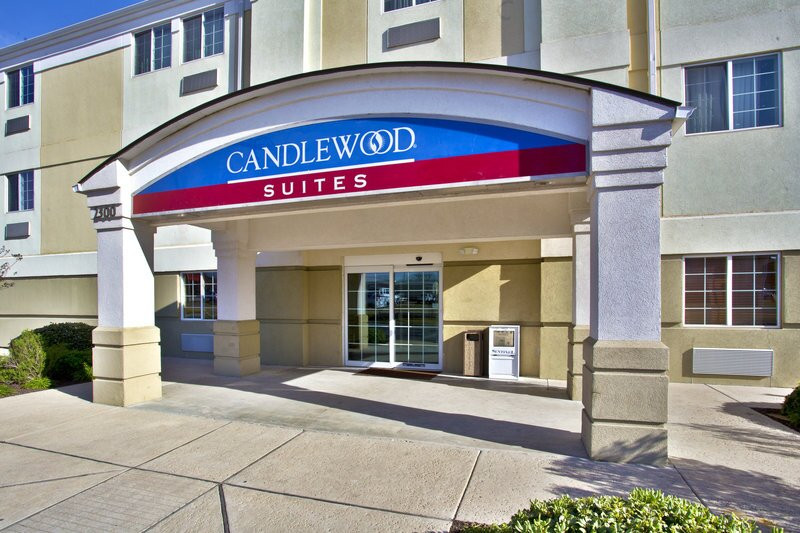 Candlewood Suites 基林 by IHG主图