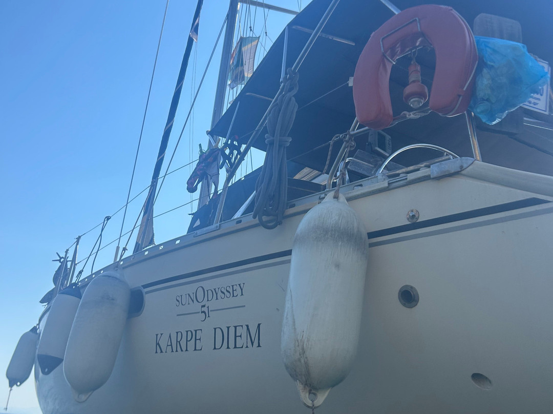 Carpe Diem Sailing-Skiathos Town必去景点