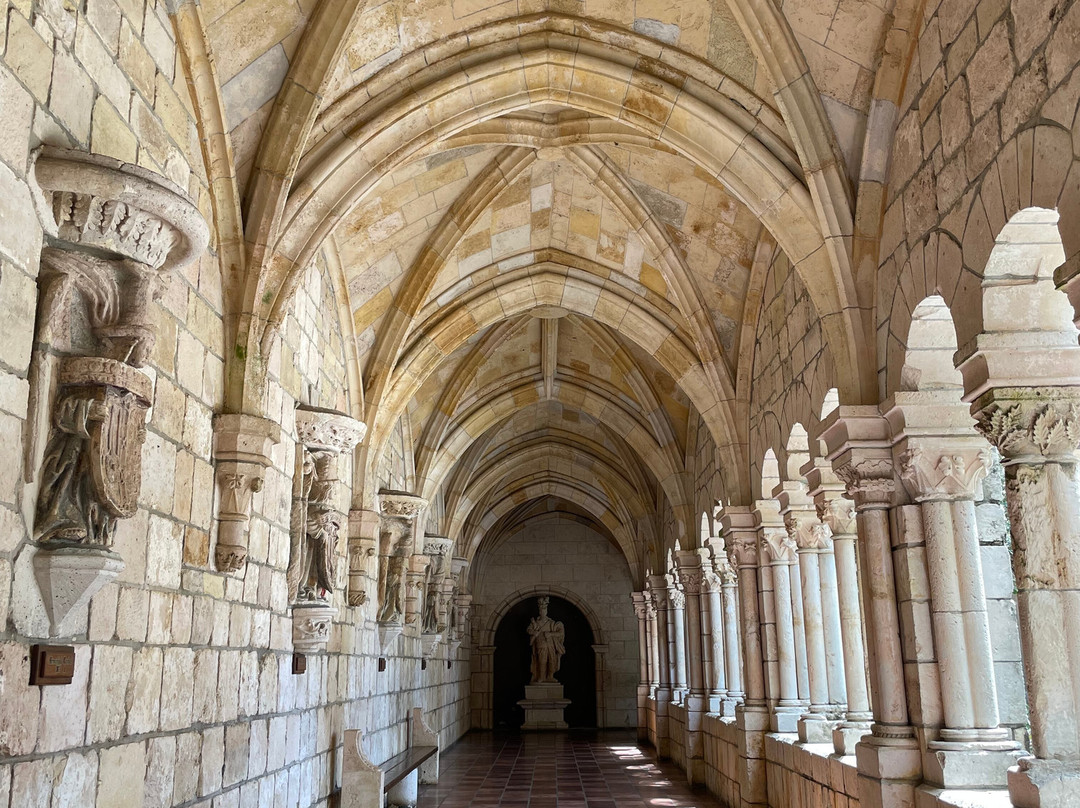 The Ancient Spanish Monastery-北迈阿密海滩必去景点