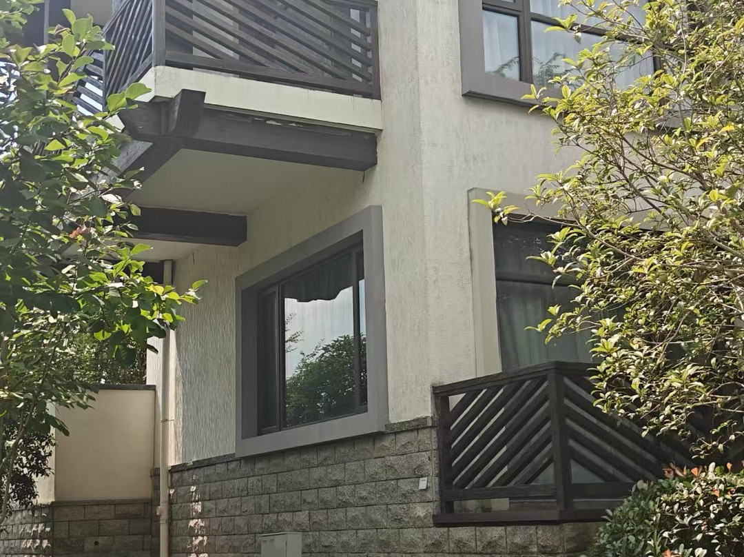 湖州西塞山鸿居酒店主图