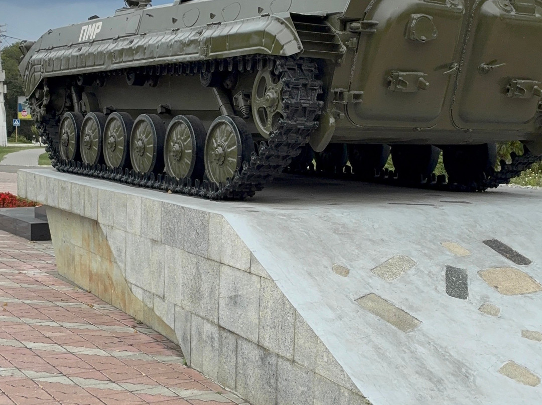 The Memorial of Military Glory-Bender必去景点
