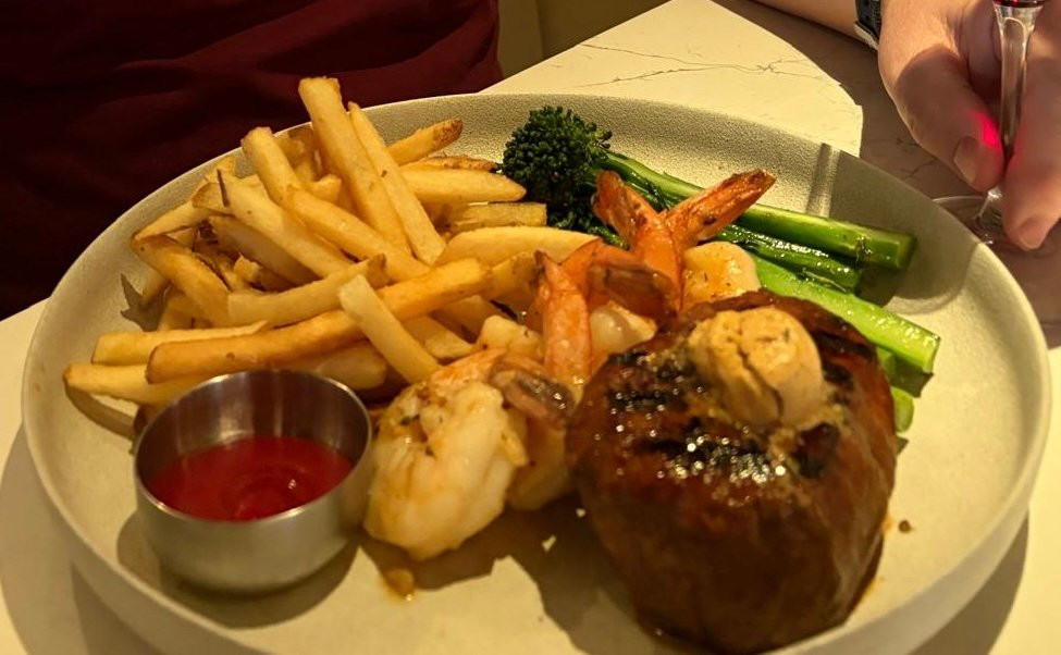 Cactus Club Cafe
