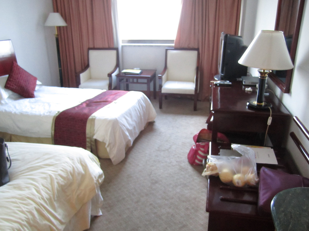 雷迪森浙江中瑞大厦（浙二西湖解放路店）主图