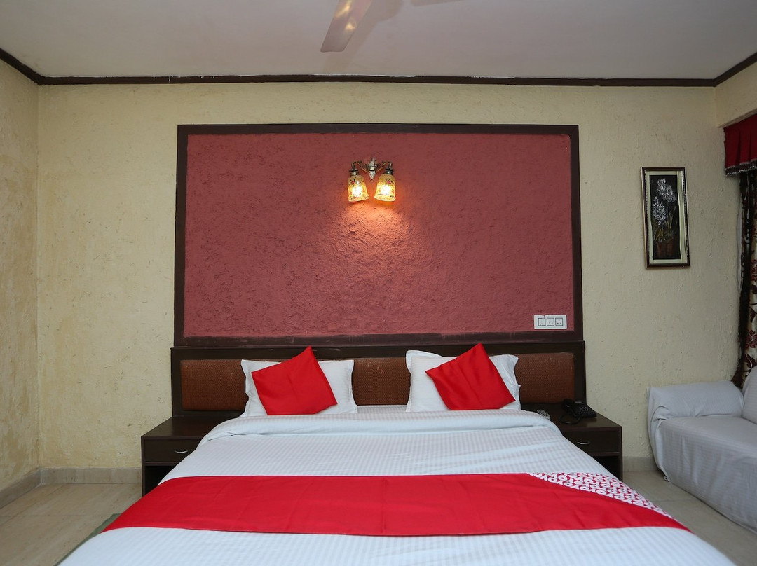 OYO 28274 Dharampur Haveli