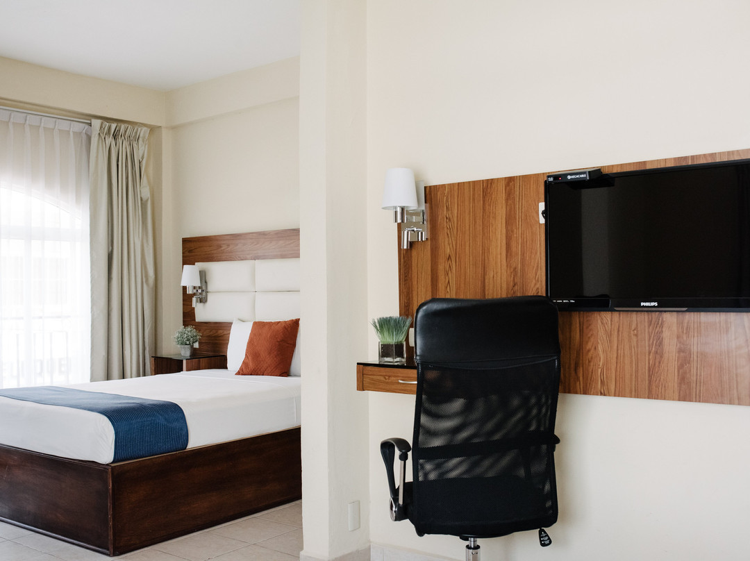 图斯特拉古铁雷斯酒店住宿-Hotel San Miguel