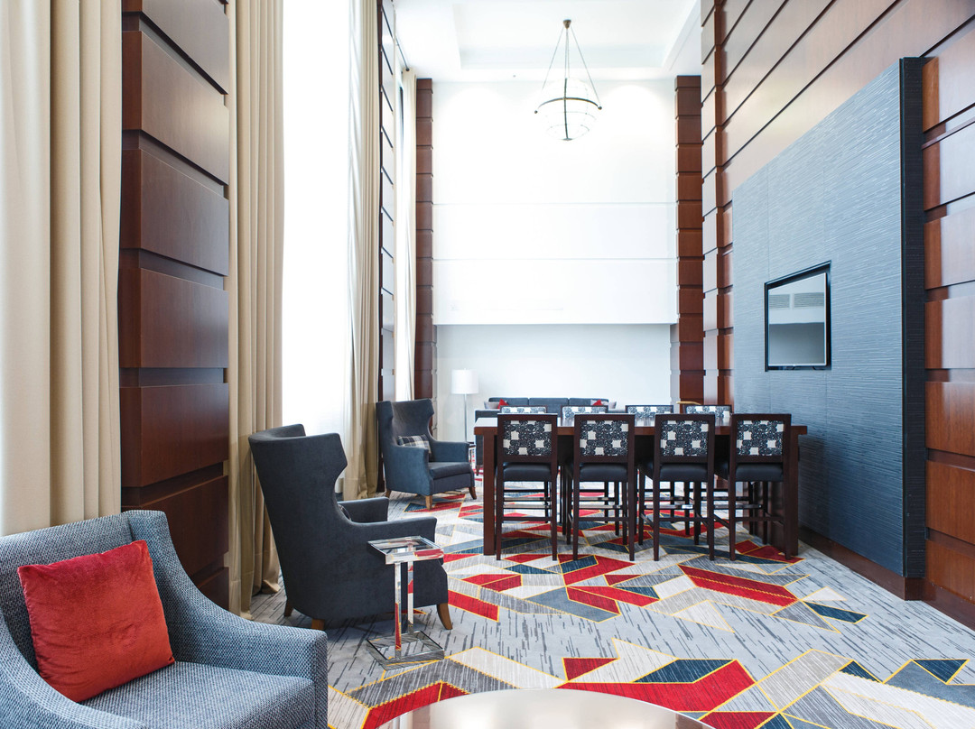 大学公园万豪酒店和会议中心主图