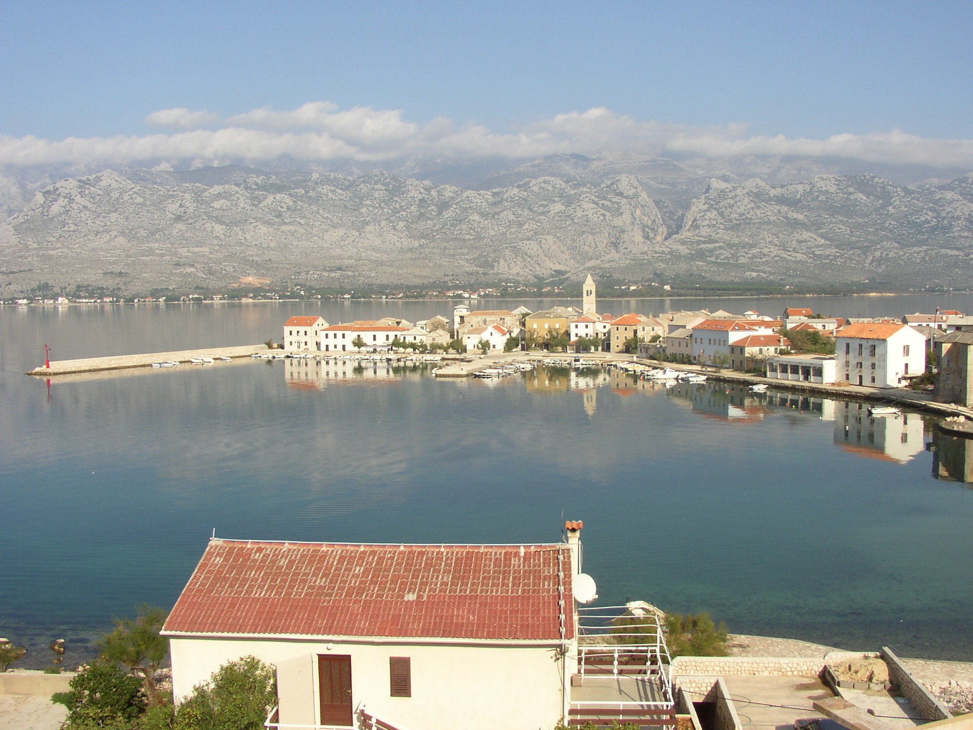 Aparthotel Buratovic-官方