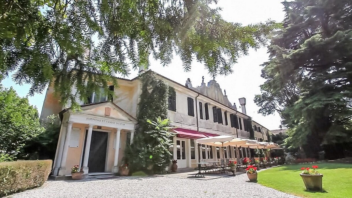 Hotel Villa Luppis-官方