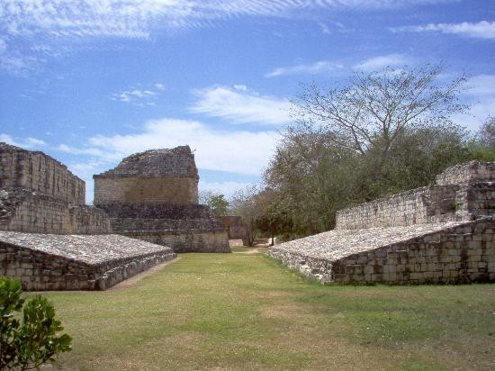 Ek Balam Village酒店住宿-Cabanas Uh Najil Ek Balam