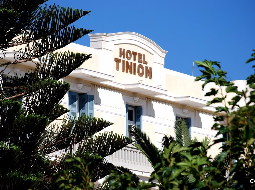 Tinion Urban Hotel