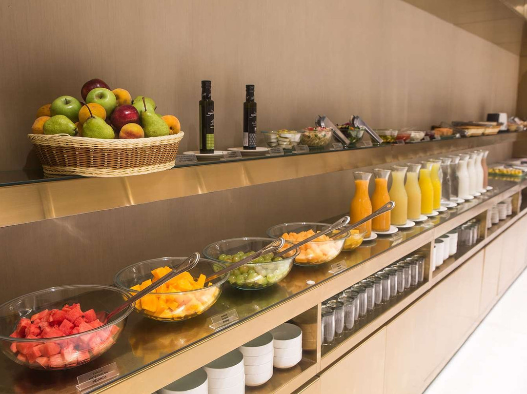 Dazzler by Wyndham Lima San Isidro主图