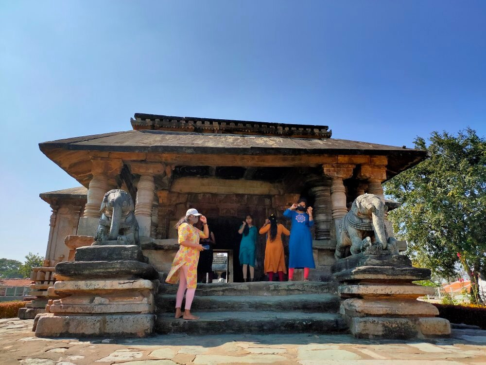 Sri Veeranarayana Temple景点图片