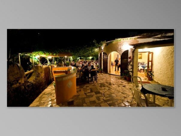 Bonorva餐馆和美食-La Roccia Pizzeria Domus