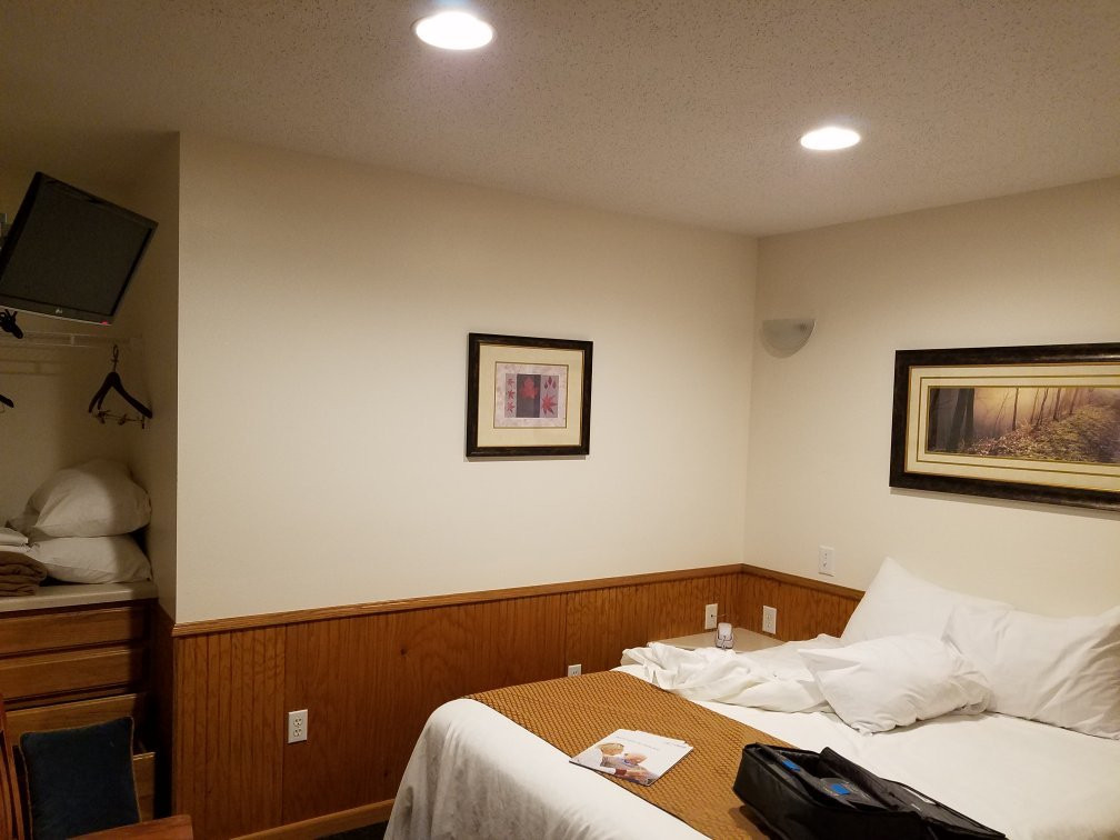 Grand Hinckley RV Resort