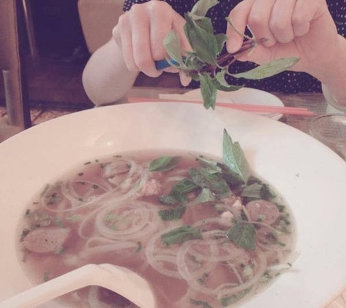 火车头越南餐室