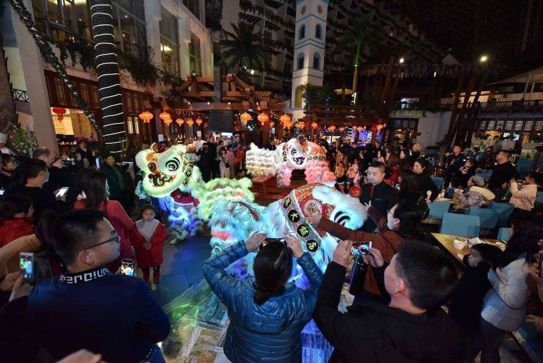 成都环球中心天堂洲际大饭店主图