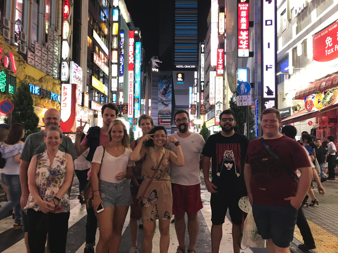 Tokyo Localized Free Walking Tour-Shinjuku 3 Chome必去景点