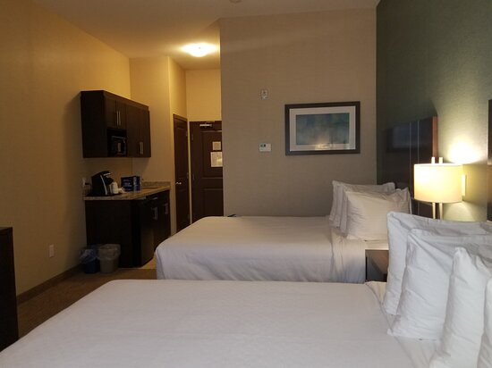 Best Western Plus Moosomin Hotel主图