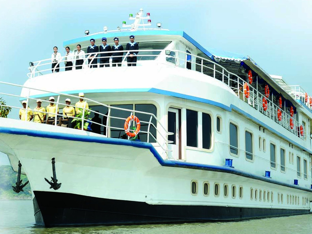 Brahmaputra Cruise景点图片
