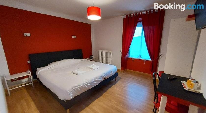 Hotel Le Comtois主图